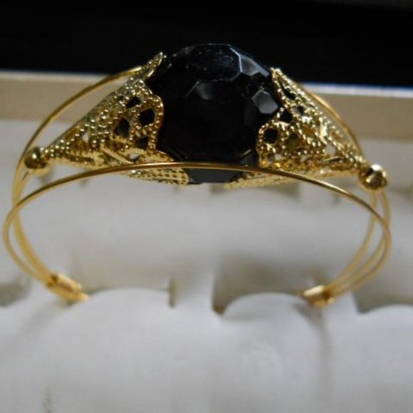 Gold Bangle Cuff Bracelet w/ Black Crystal Stone Fashion Jewelry (set of 2) - Picture 3 of 3